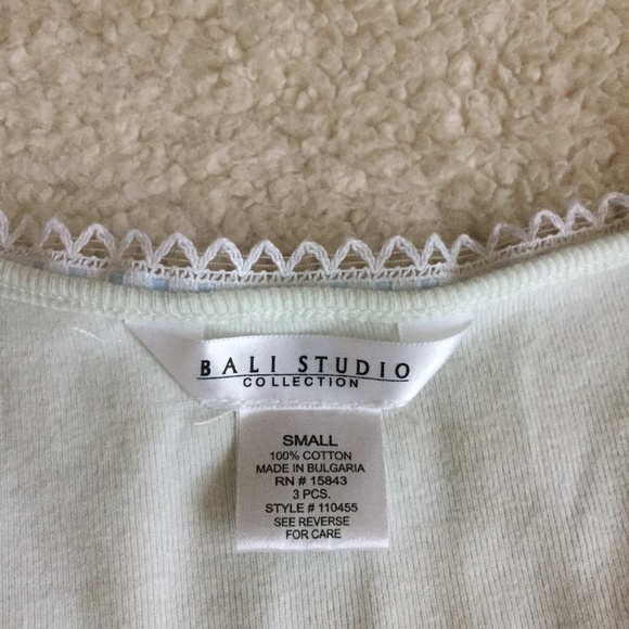 Vintage Floral Embroidered Knit Cardigan ThreeQuarter Sleeve Light Blue Sz Small - Picture 13 of 13